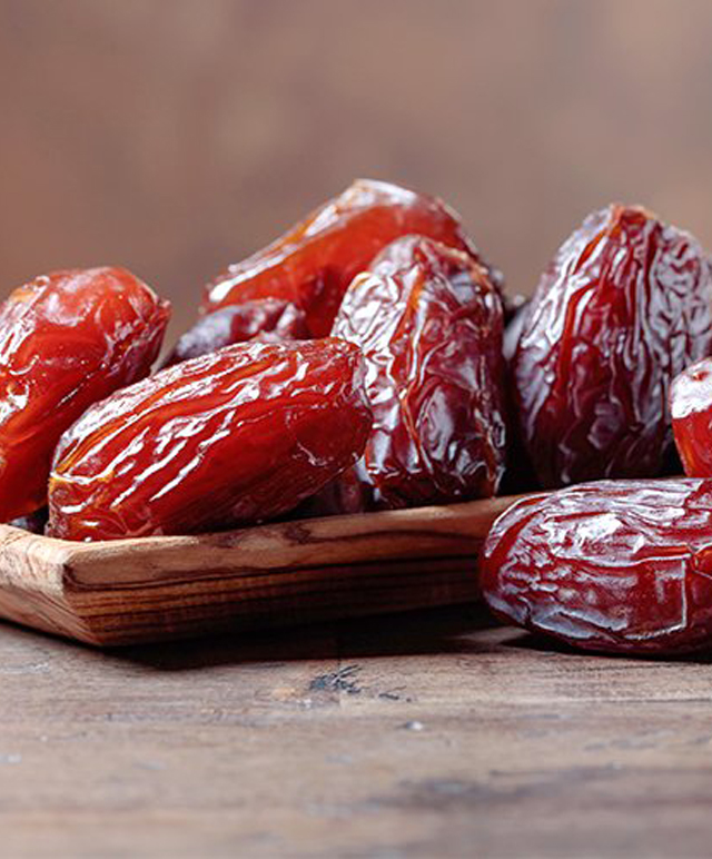 Majdool Jumbo Dates